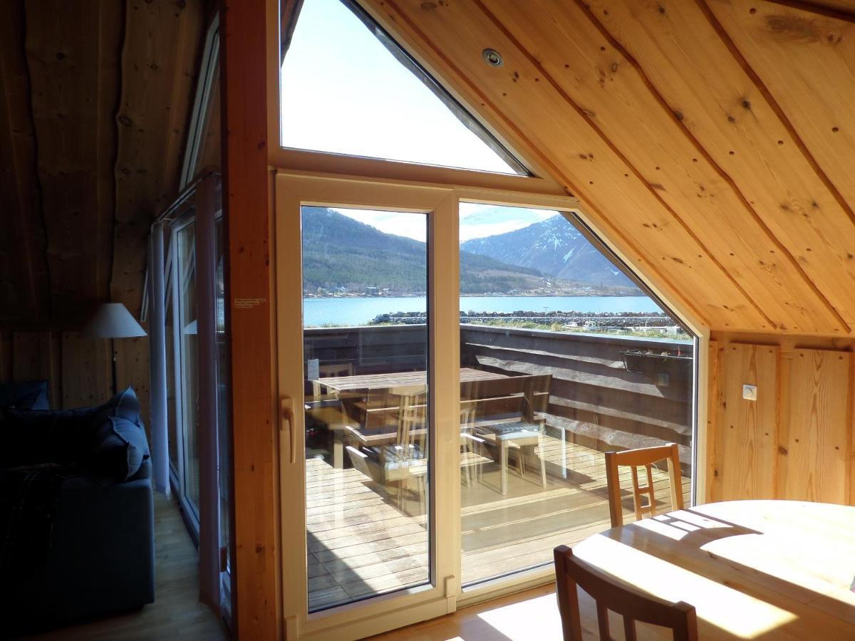 Solstrand Fjord Holiday Eidsvag  Ngoại thất bức ảnh